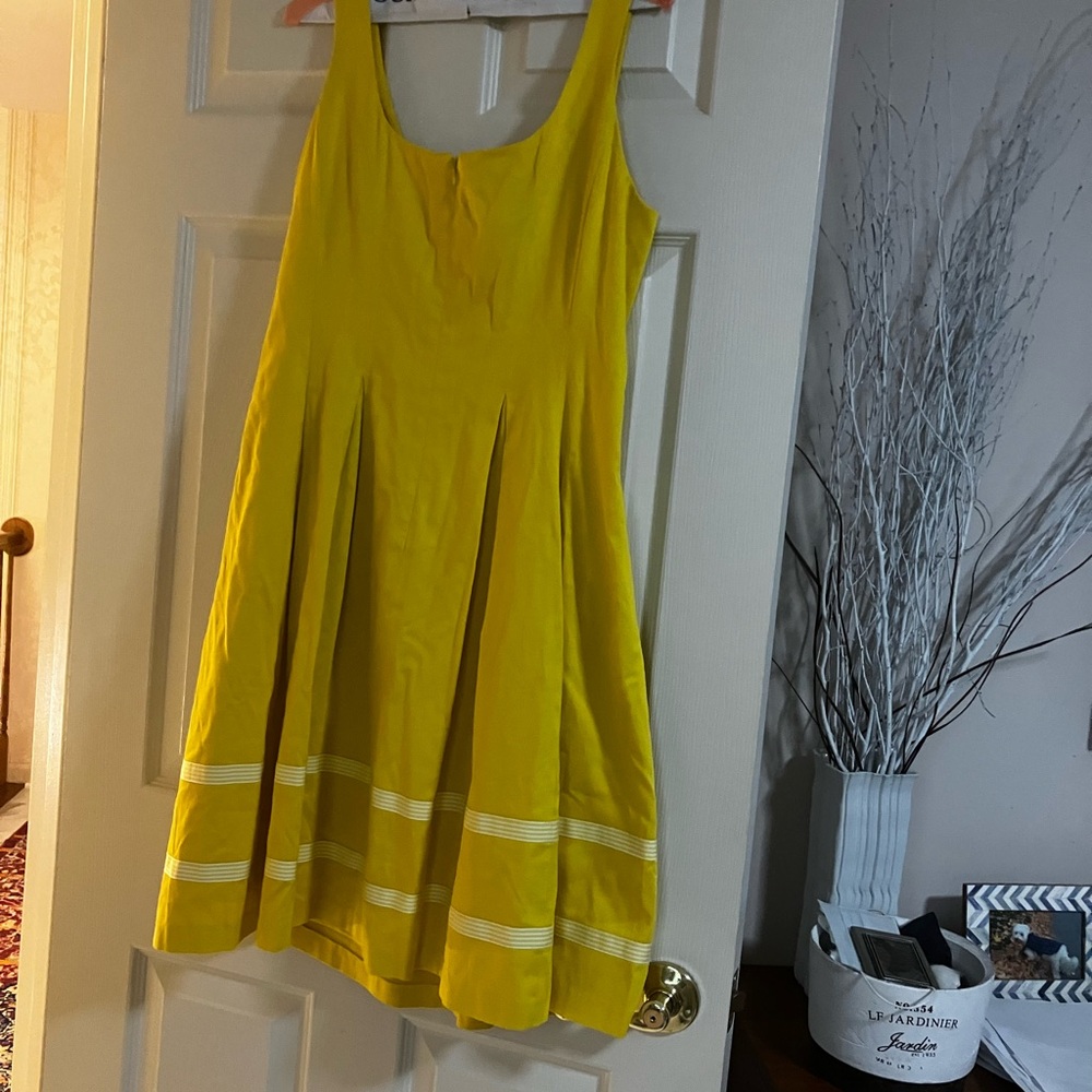 Nine West Yellow Pleated Scoop Neck Sundress
